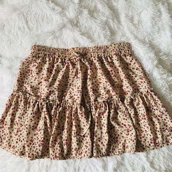 PRINCESS POLLY TAN FLORAL MINI SKIRT - Picture 3 of 7